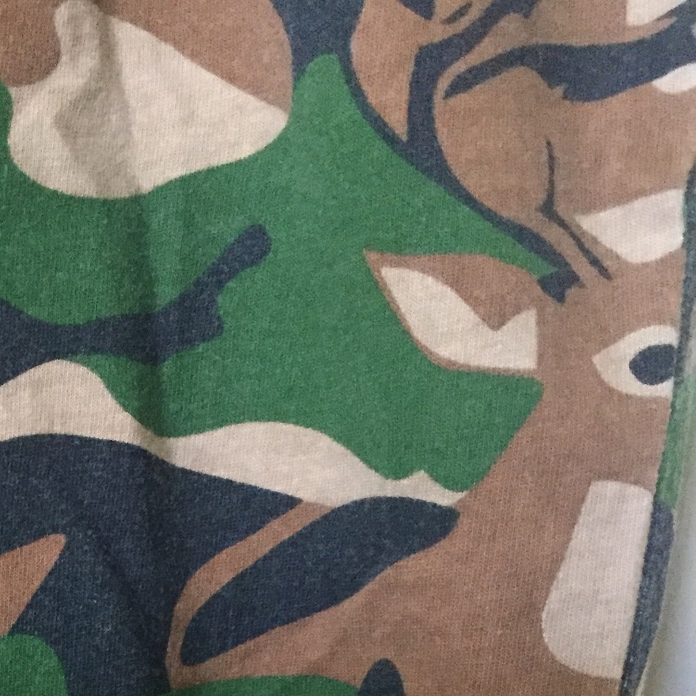 Neff DEER/BUCK Camo T-shirt - Picture 4 of 5